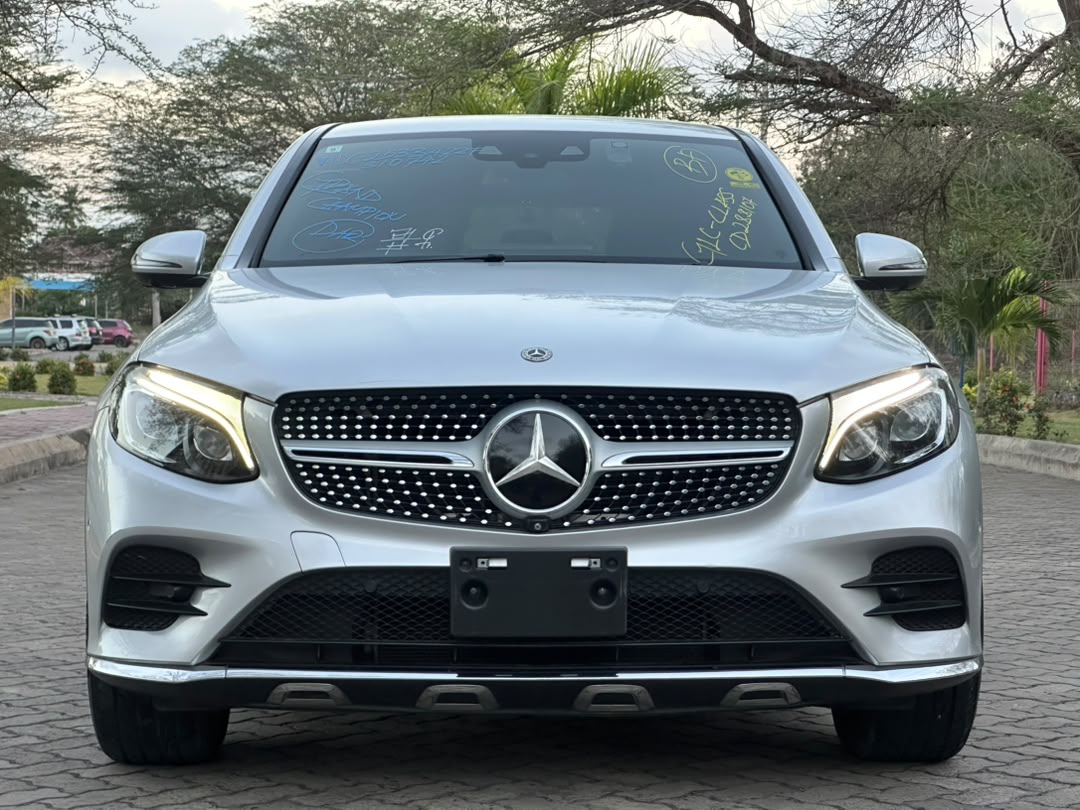 Mercedes Benz
